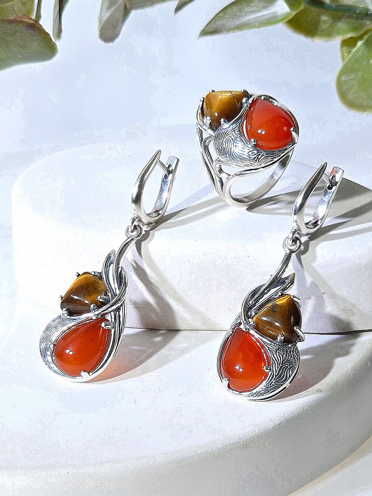Серебряное кольцо