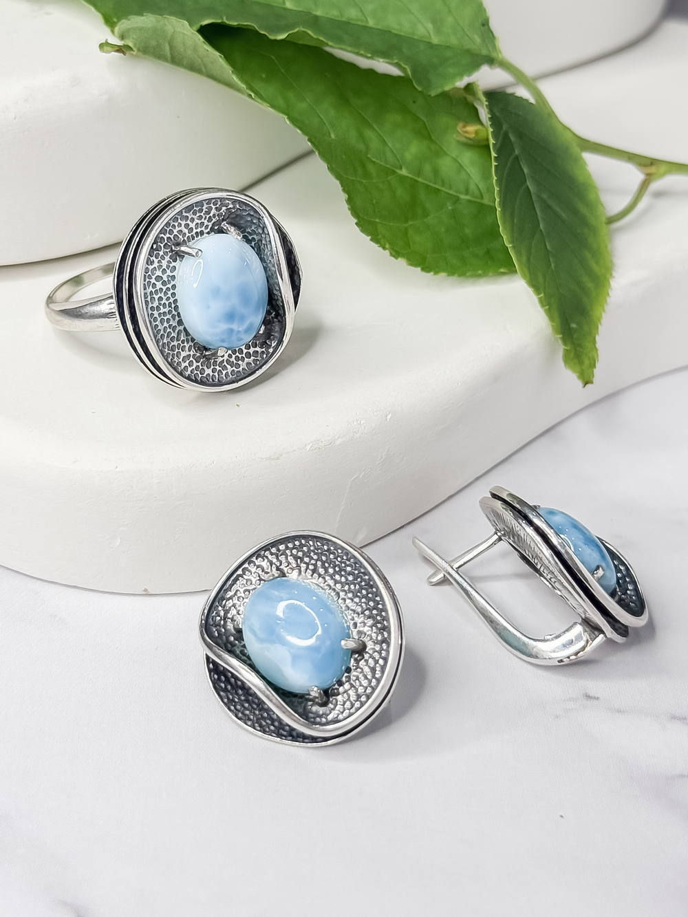 Серебряные серьги ETERI с ларимаром