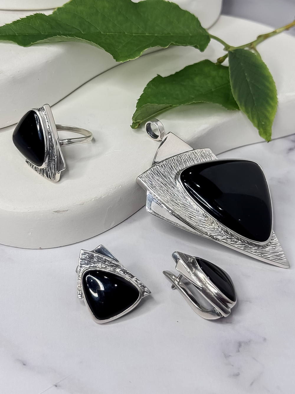 Серебряные серьги