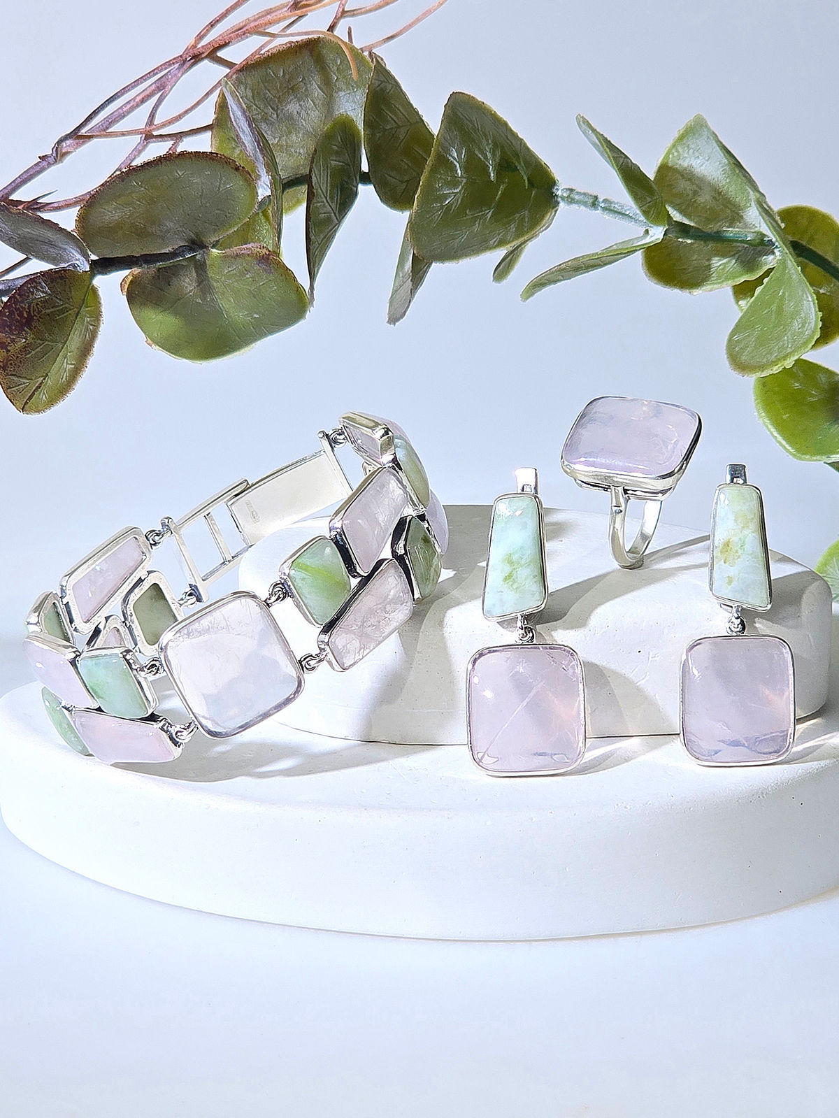Серебряное кольцо