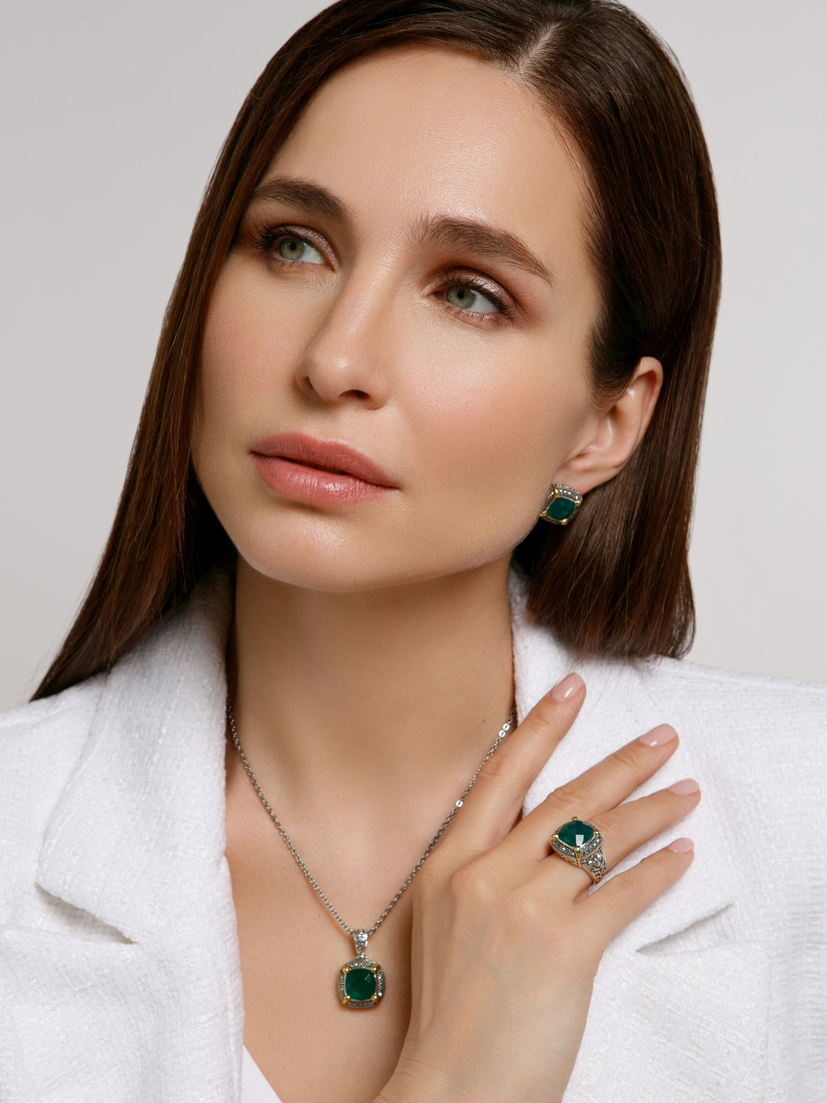 Серебряные серьги ALEXANDRE VASSILIEV с зеленым агатом, марказитами Swarovski  и позолотой 