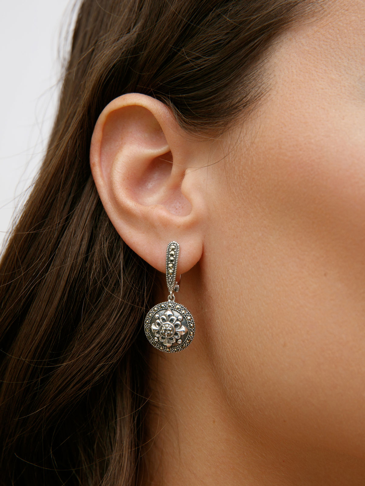 Серебряные серьги ALEXANDRE VASSILIEV с марказитами Swarovski