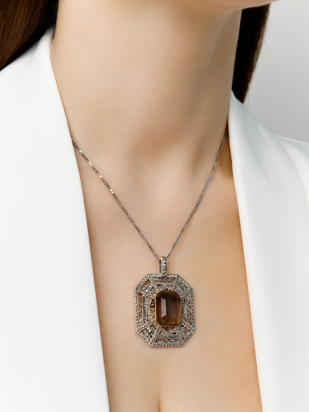 Кулон на цепи ALEXANDRE VASSILIEV с раухтопазом, позолотой и марказитами Swarovski
