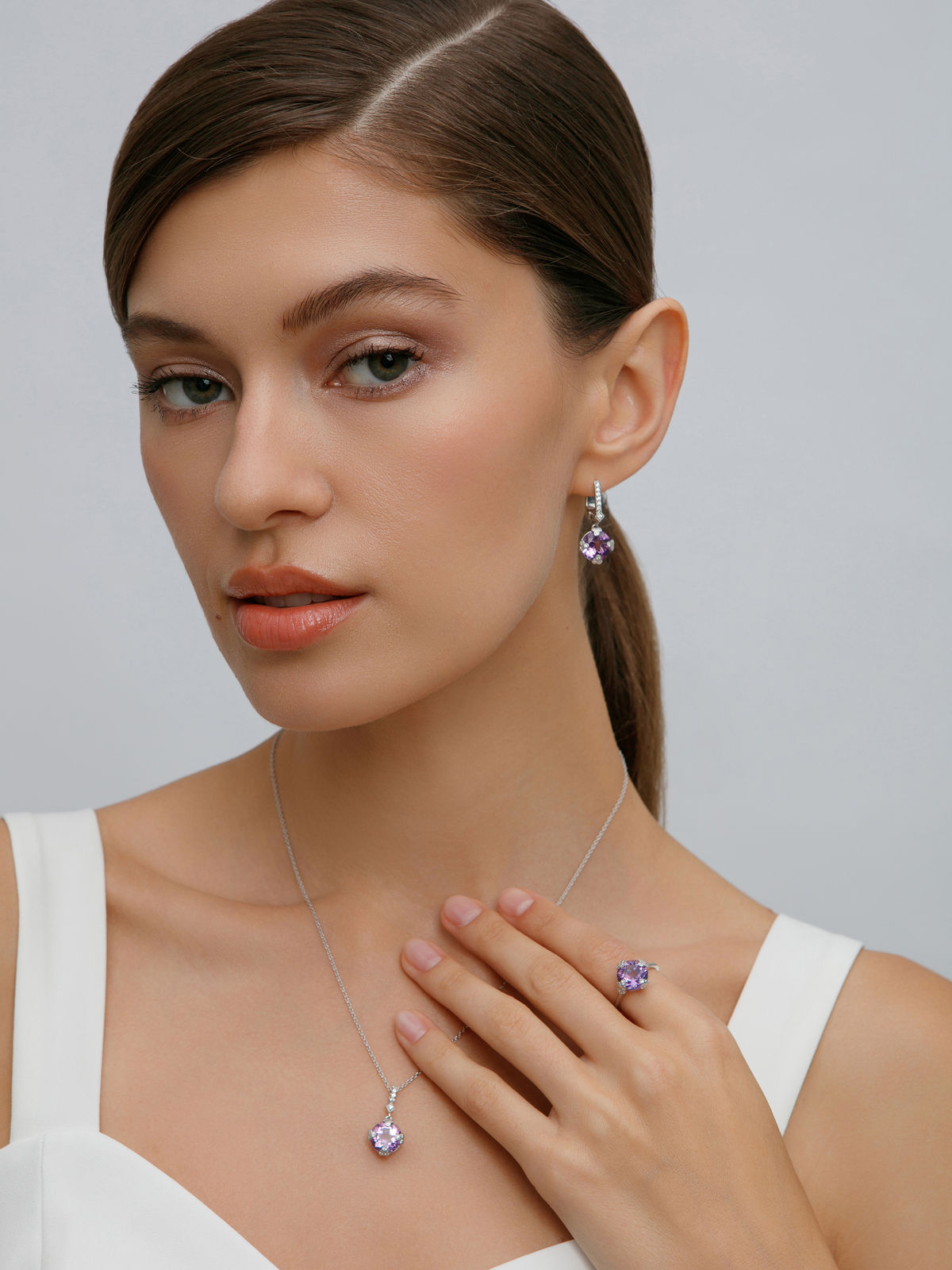 Серебряное кольцо ALEXANDRE VASSILIEV с кварцем и фианитами Swarovski