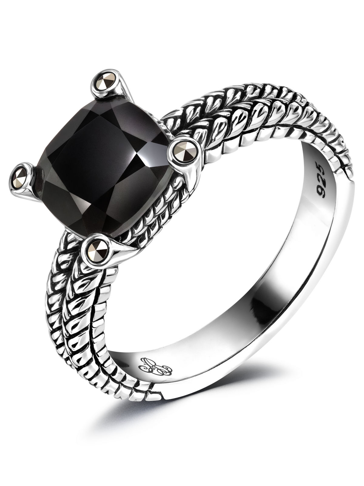 Серебряное кольцо ALEXANDRE VASSILIEV с черным ониксом и марказитами Swarovski
