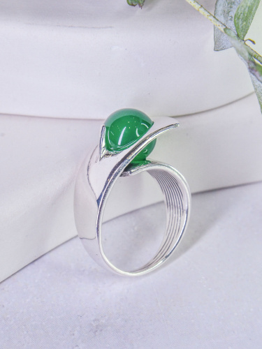 Серебряное кольцо