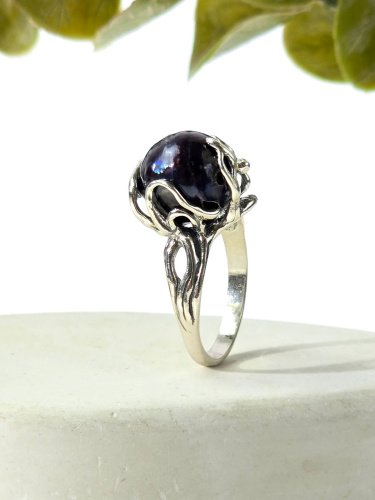 Серебряное кольцо