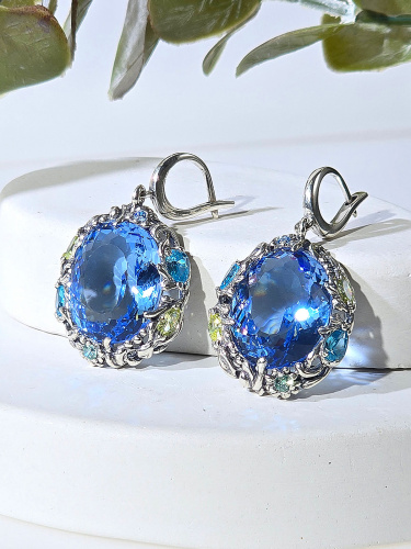 Серебряные серьги с синтетическим кварцем
