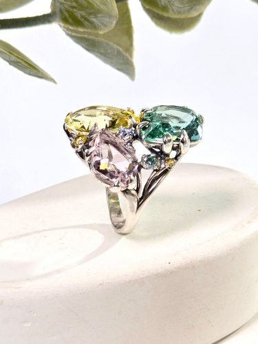 Серебряное кольцо