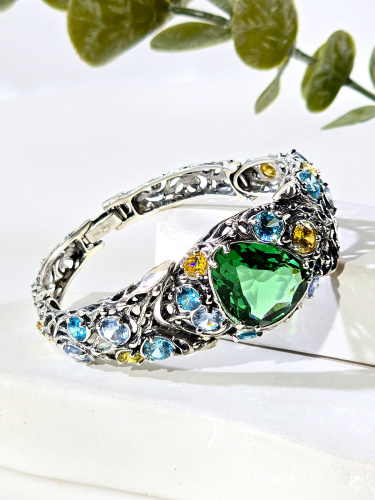 Серебряный браслет ETERI с синтетическим кварцем и фианитами