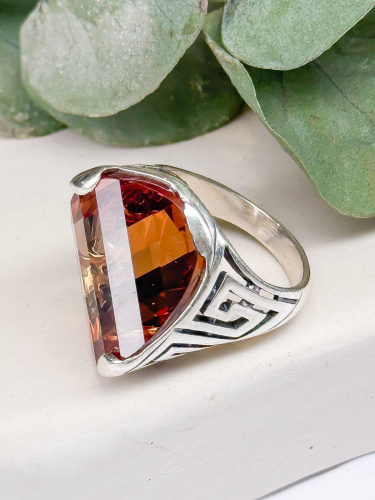 Серебряное кольцо