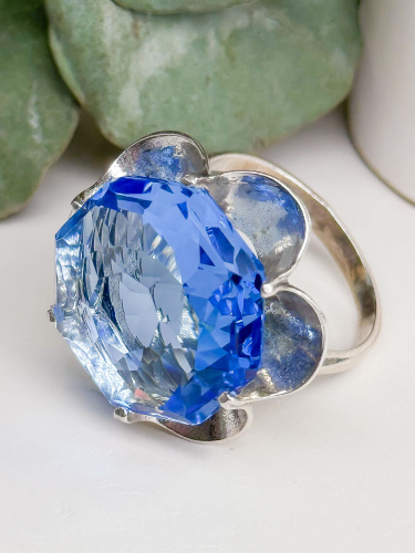 Серебряное кольцо