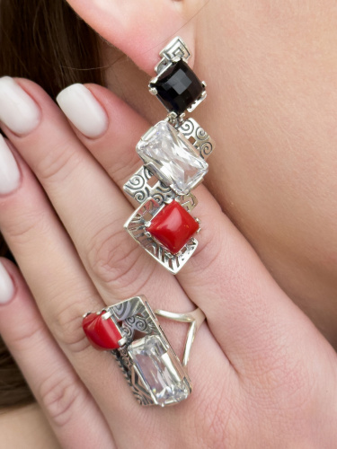 Серебряные серьги ETERI с кораллом, агатом и фианитом