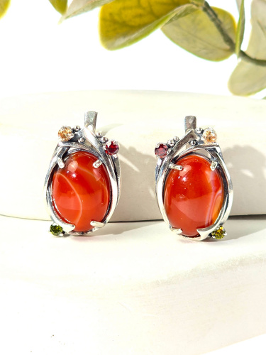 Серебряные серьги с агатом и фианитами