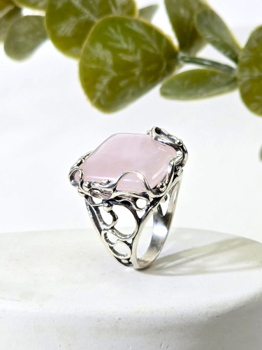 Серебряное кольцо