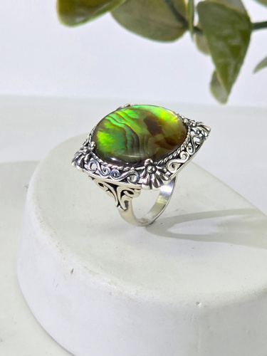 Серебряное кольцо с гелиотисом