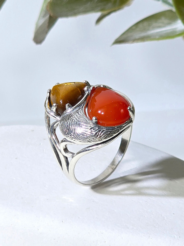 Серебряное кольцо