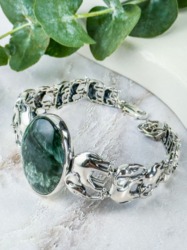 Серебряный браслет ETERI с клинохлором