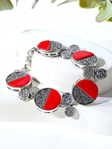 Серебряный браслет ETERI с кораллом