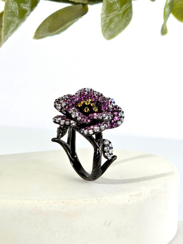 Серебряное кольцо с фианитами
