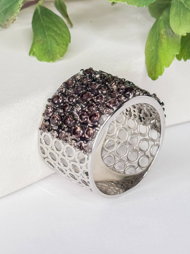 Серебряное кольцо