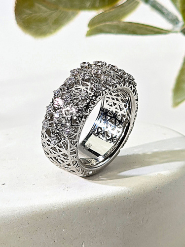 Серебряное кольцо