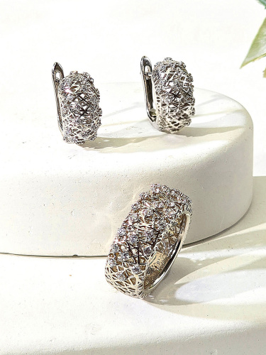 Серебряное кольцо