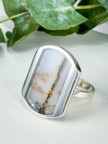 Серебряное кольцо