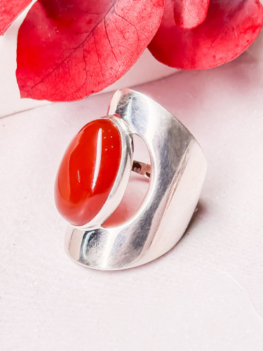 Серебряное кольцо