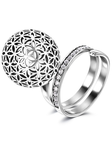 Серебряное кольцо ETERI с топазами