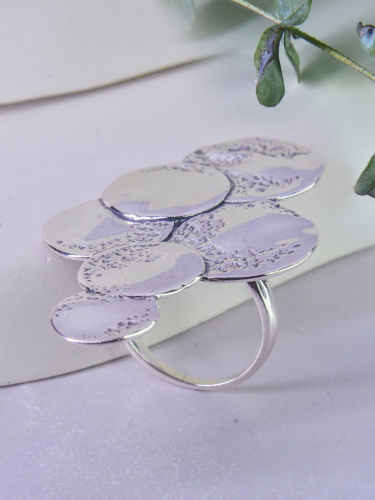 Серебряное кольцо ETERI