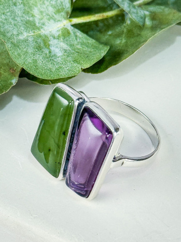 Серебряное кольцо