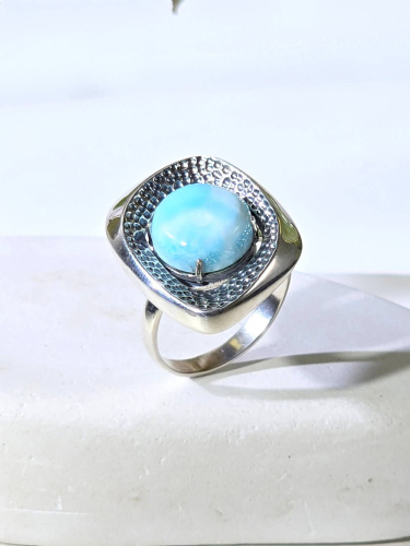 Серебряное кольцо ETERI с ларимаром