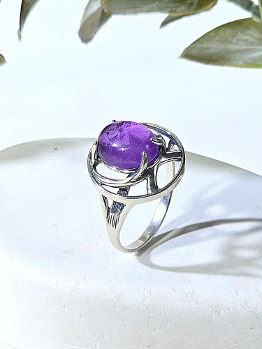 Серебряное кольцо ETERI с аметистом