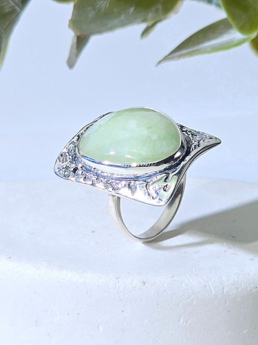 Серебряное кольцо