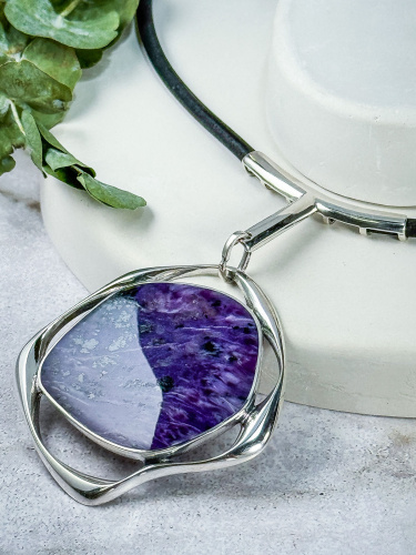 Серебряное колье ETERI с чароитом