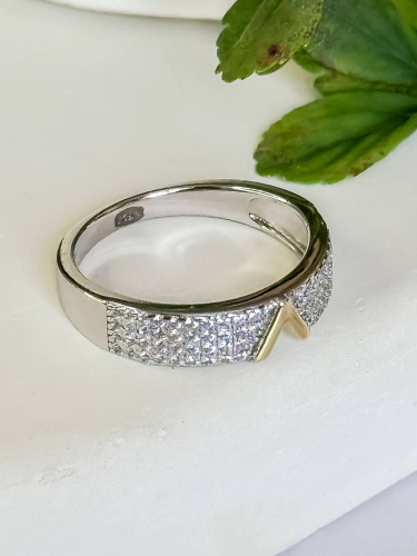 Серебряное кольцо