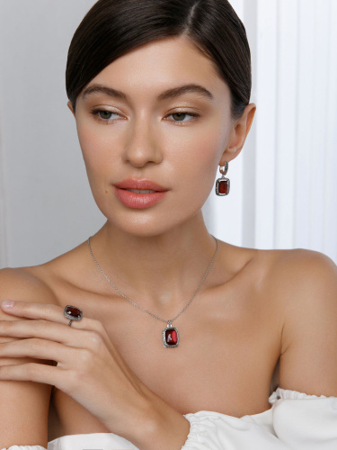 Серебряные серьги ALEXANDRE VASSILIEV с перламутром, горным хрусталем и марказитами Swarovski