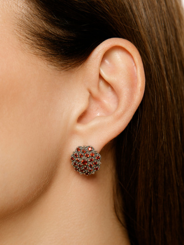 Серебряные серьги ALEXANDRE VASSILIEV с гранатами и марказитами Swarovski