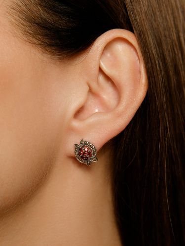 Серебряные серьги ALEXANDRE VASSILIEV с гранатами и марказитами Swarovski