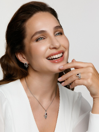 Серебряные серьги ALEXANDRE VASSILIEV с гранатом, микрожемчугом и марказитами Swarovski