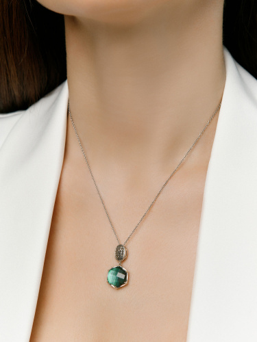 Серебряное колье ALEXANDRE VASSILIEV с перламутром, горным хрусталем и марказитами Swarovski