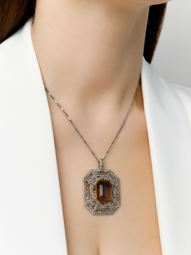 Кулон на цепи ALEXANDRE VASSILIEV с раухтопазом, позолотой и марказитами Swarovski