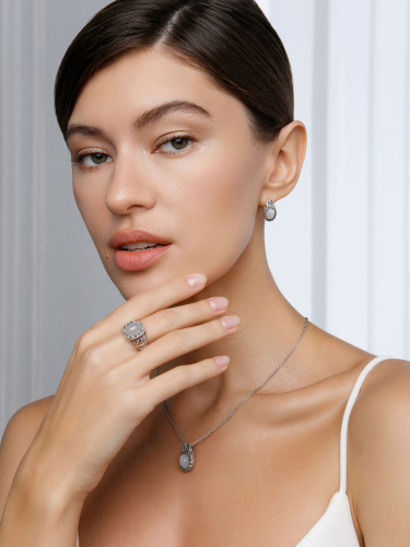 Серебряное кольцо ALEXANDRE VASSILIEV с лунным камнем и марказитами Swarovski